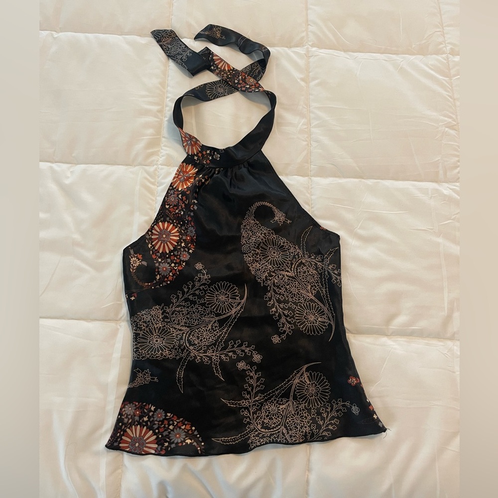 Women’s dressy top